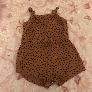 Worn once! Old Navy Brown and black dot romper - adorable bow detail on waist